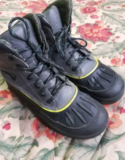botas Nike ACG Woodside 2 High GS - miniatura 1