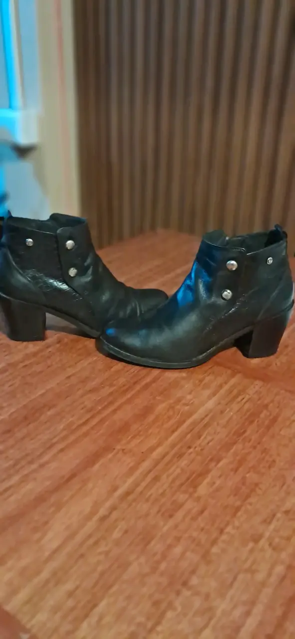 Suéter burdeos de punto trenzado para mujer - 6