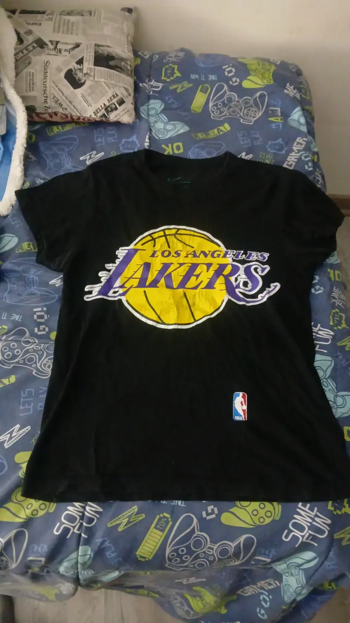 Polera negra Los Angeles Lakers NBA - 1