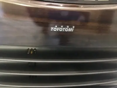 Estufa a parafina láser Toyotomi LC-53 Wood - miniatura 3