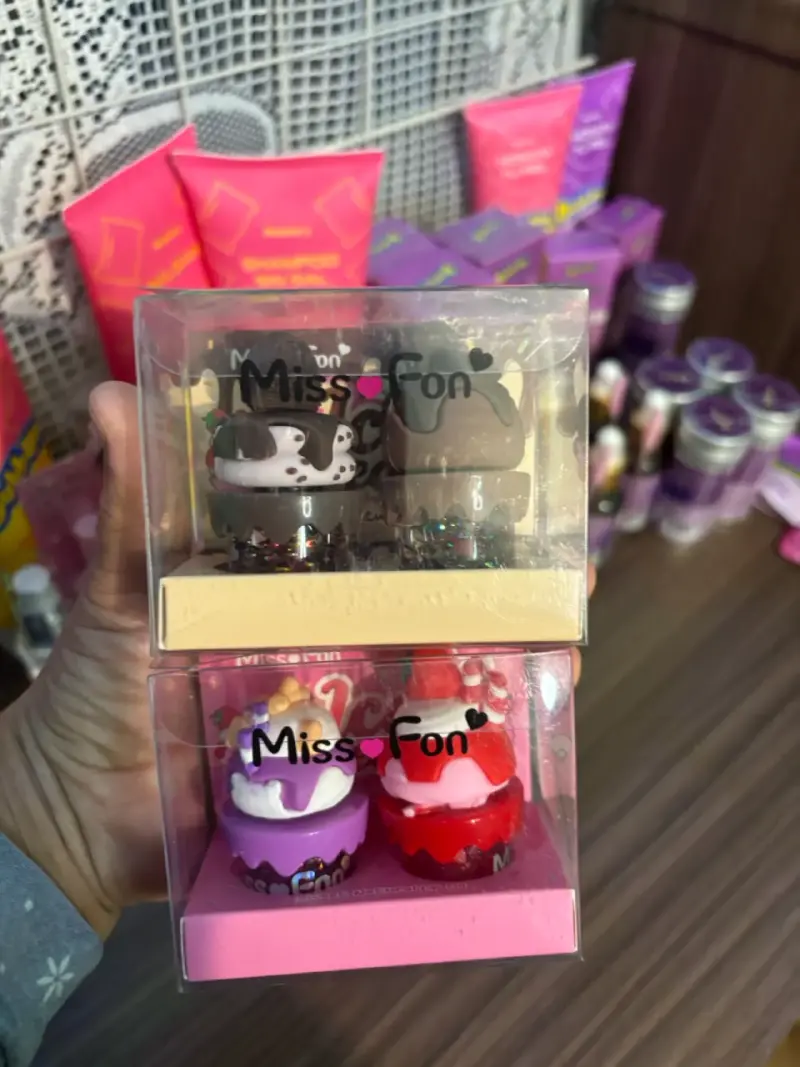 Set de bálsamos labiales Miss Fon en forma de cupcake