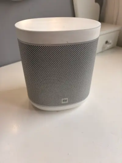 Altavoz inteligente Xiaomi Mi blanco con cargador - miniatura 1