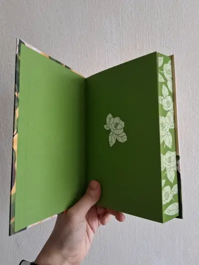 Libro 'Violeta' de Isabel Allende Edición Limitada - miniatura 3