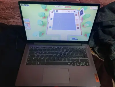 COMPUTADOR LENOVO - miniatura 1