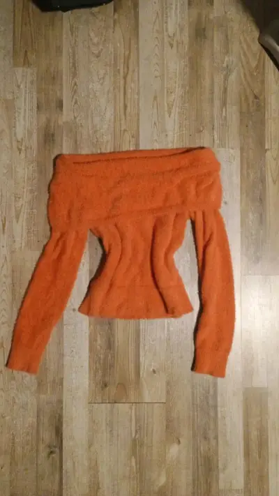Suéter talla S - miniatura 1