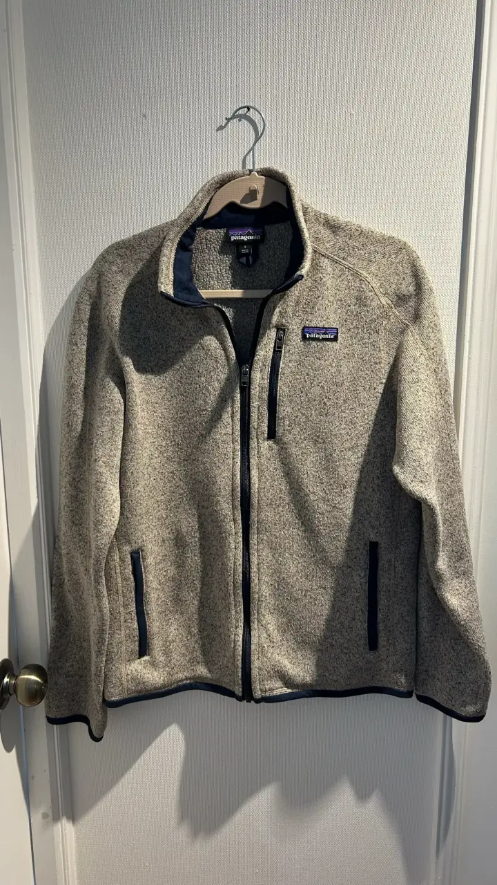 Chaqueta de lana reciclada Patagonia beige