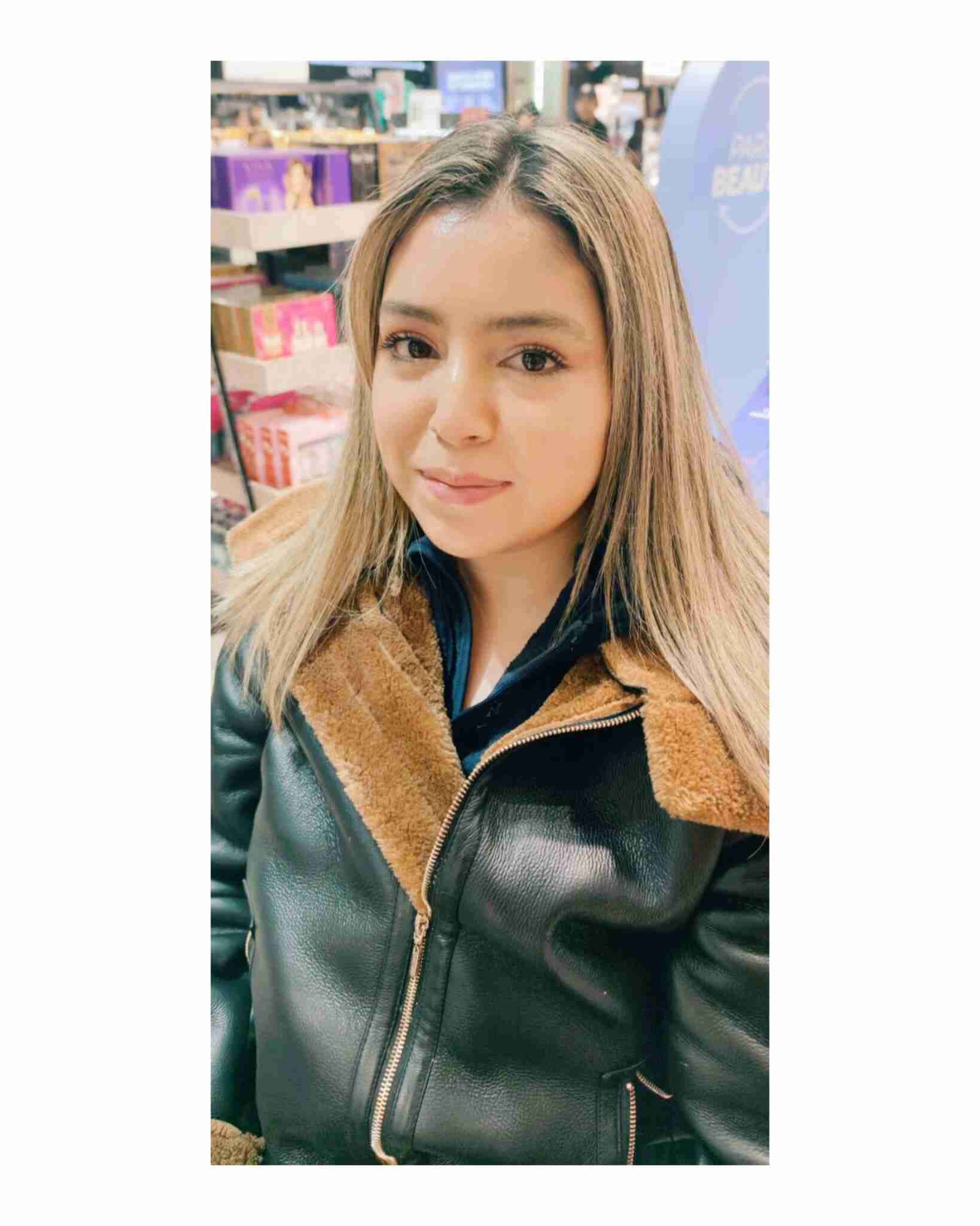 Marlen Q.