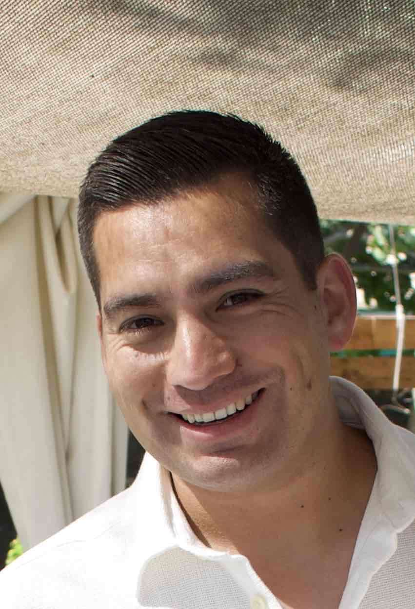 Iván A.