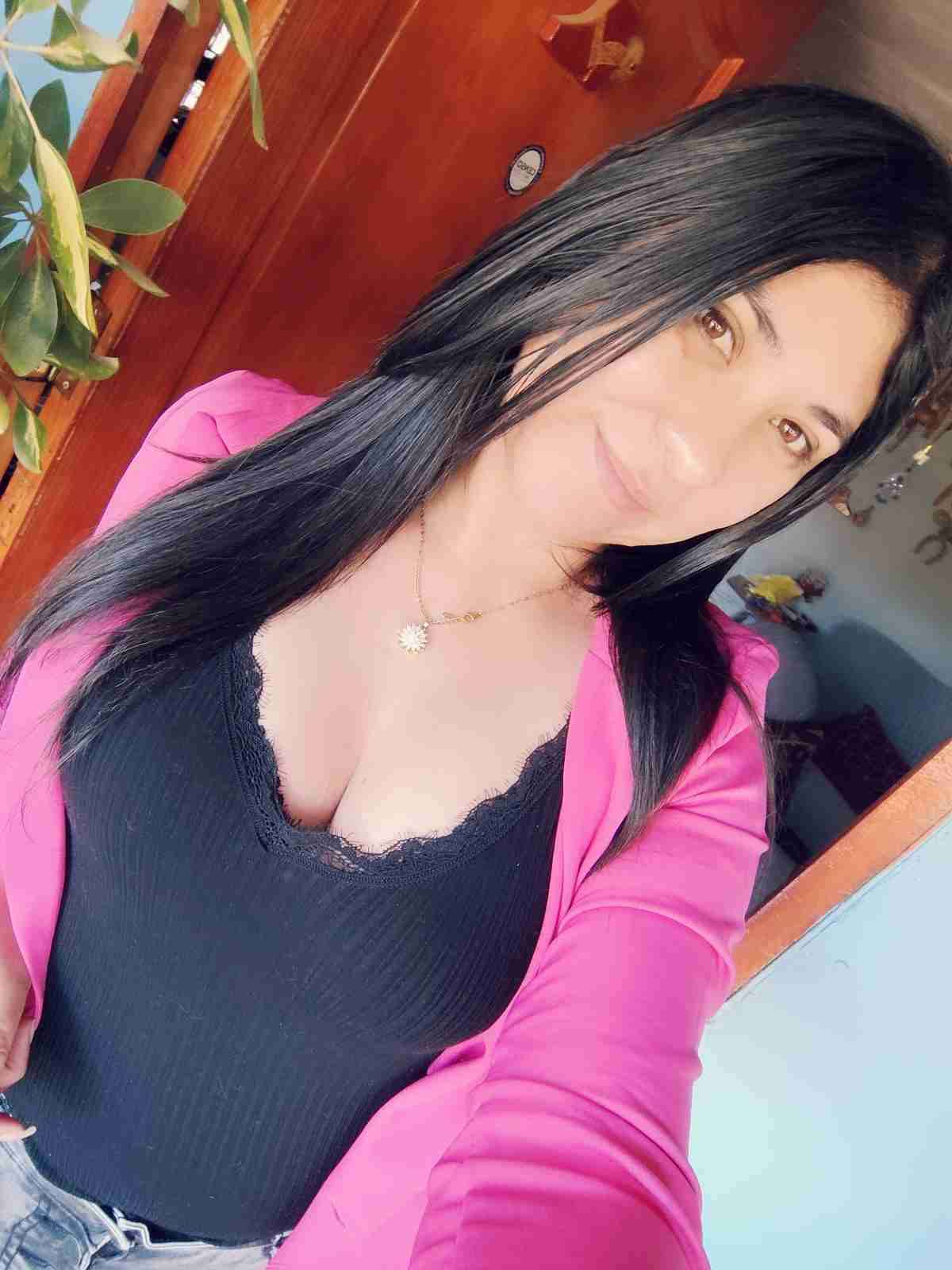 Marisel I.
