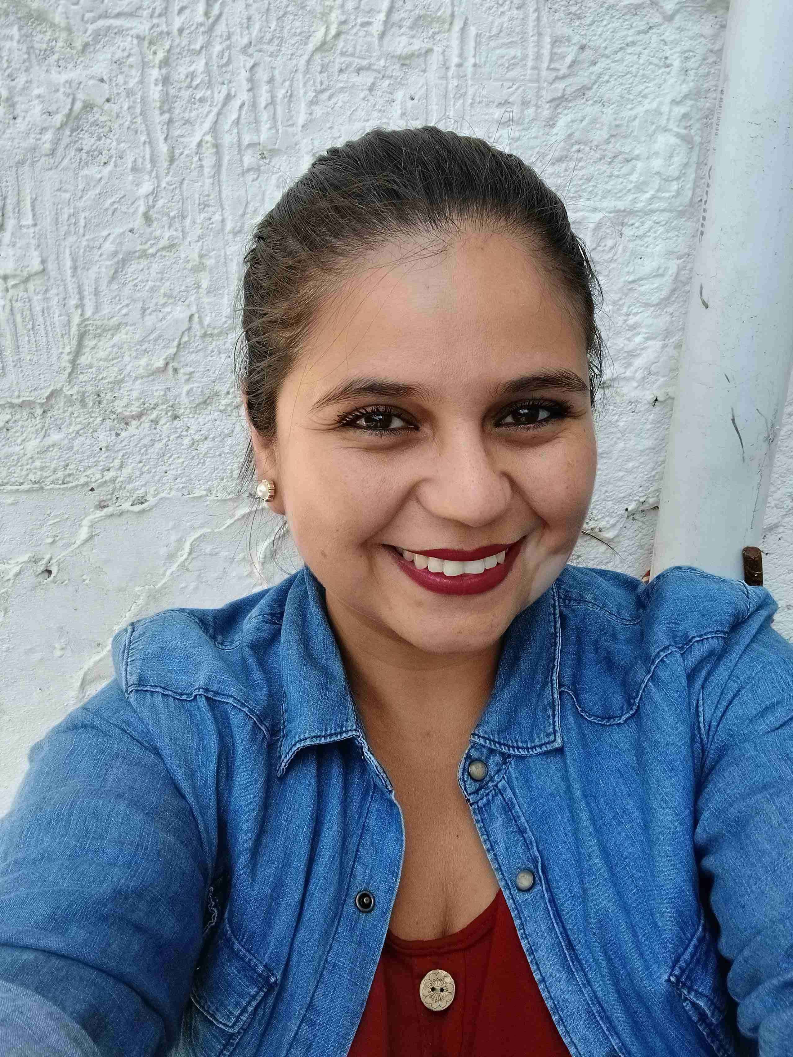Maria F.