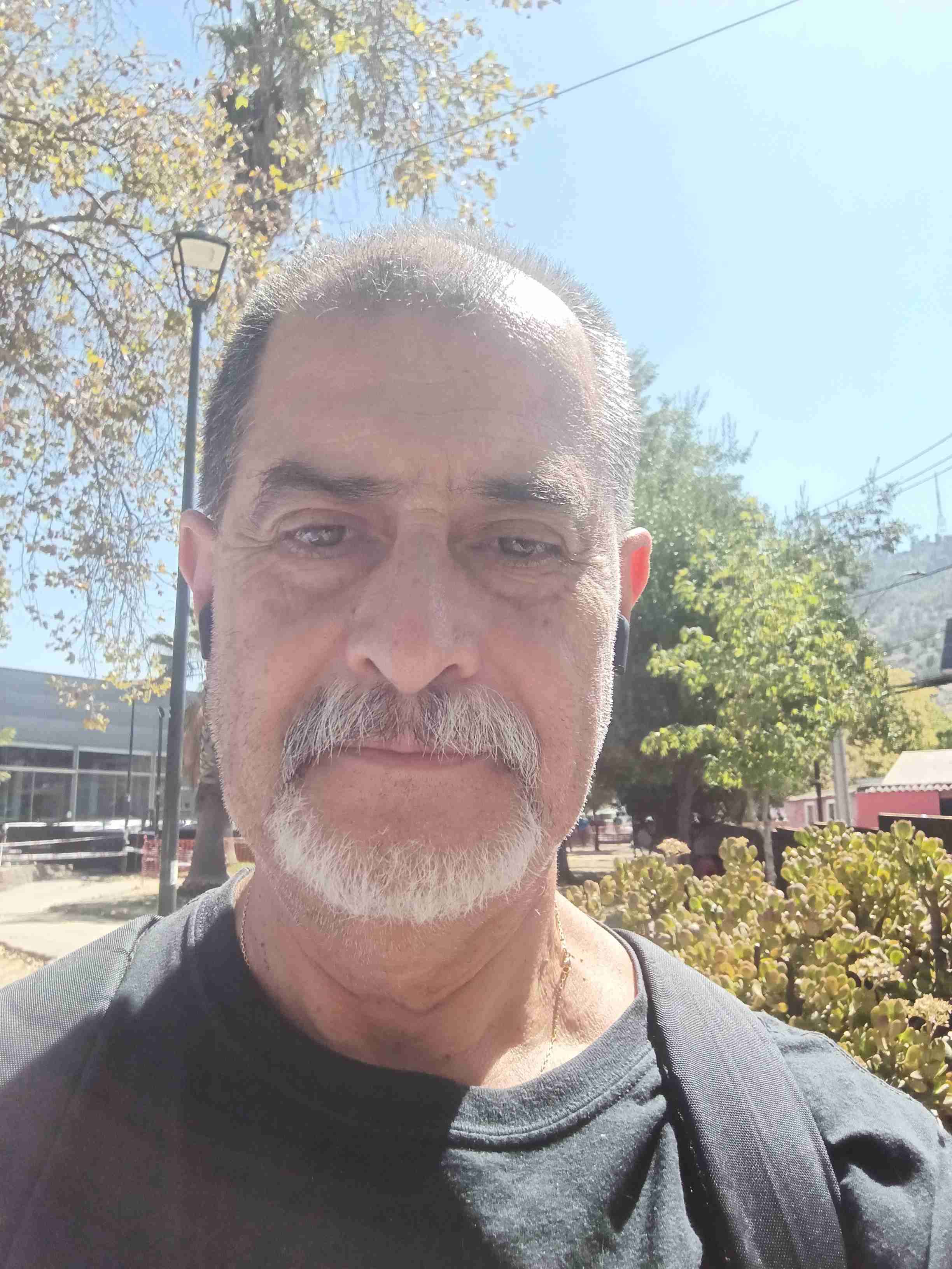 Mauricio H.