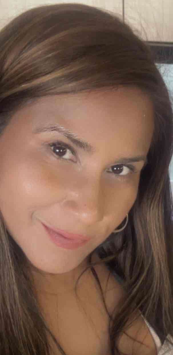 Deyanira R.