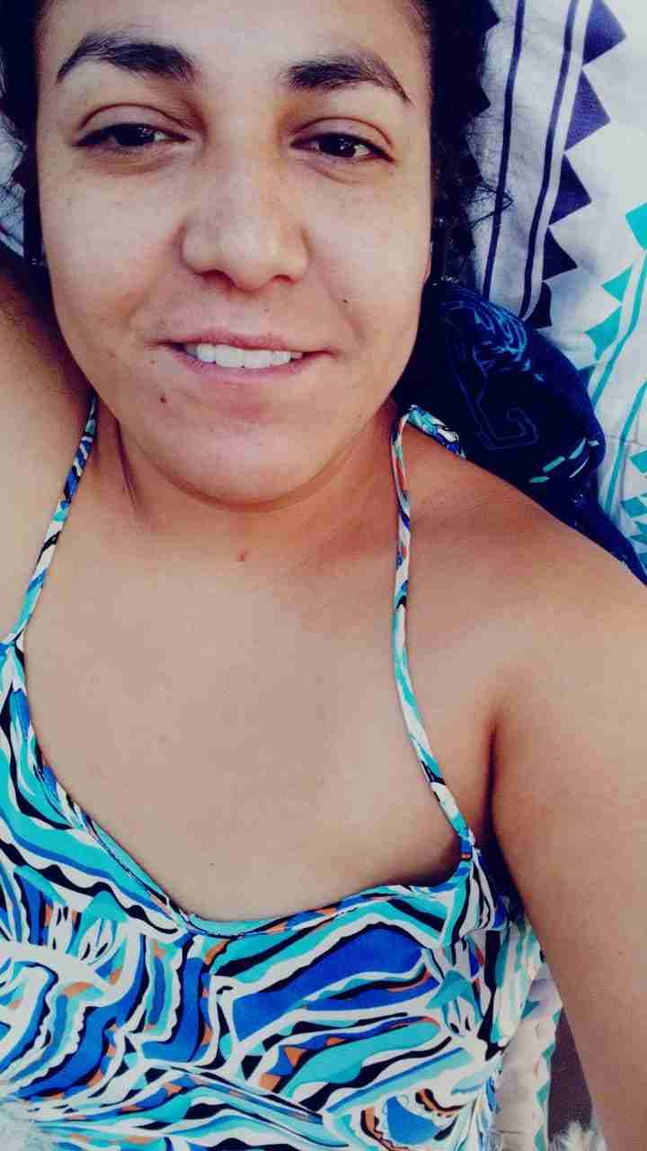 Claudia V.