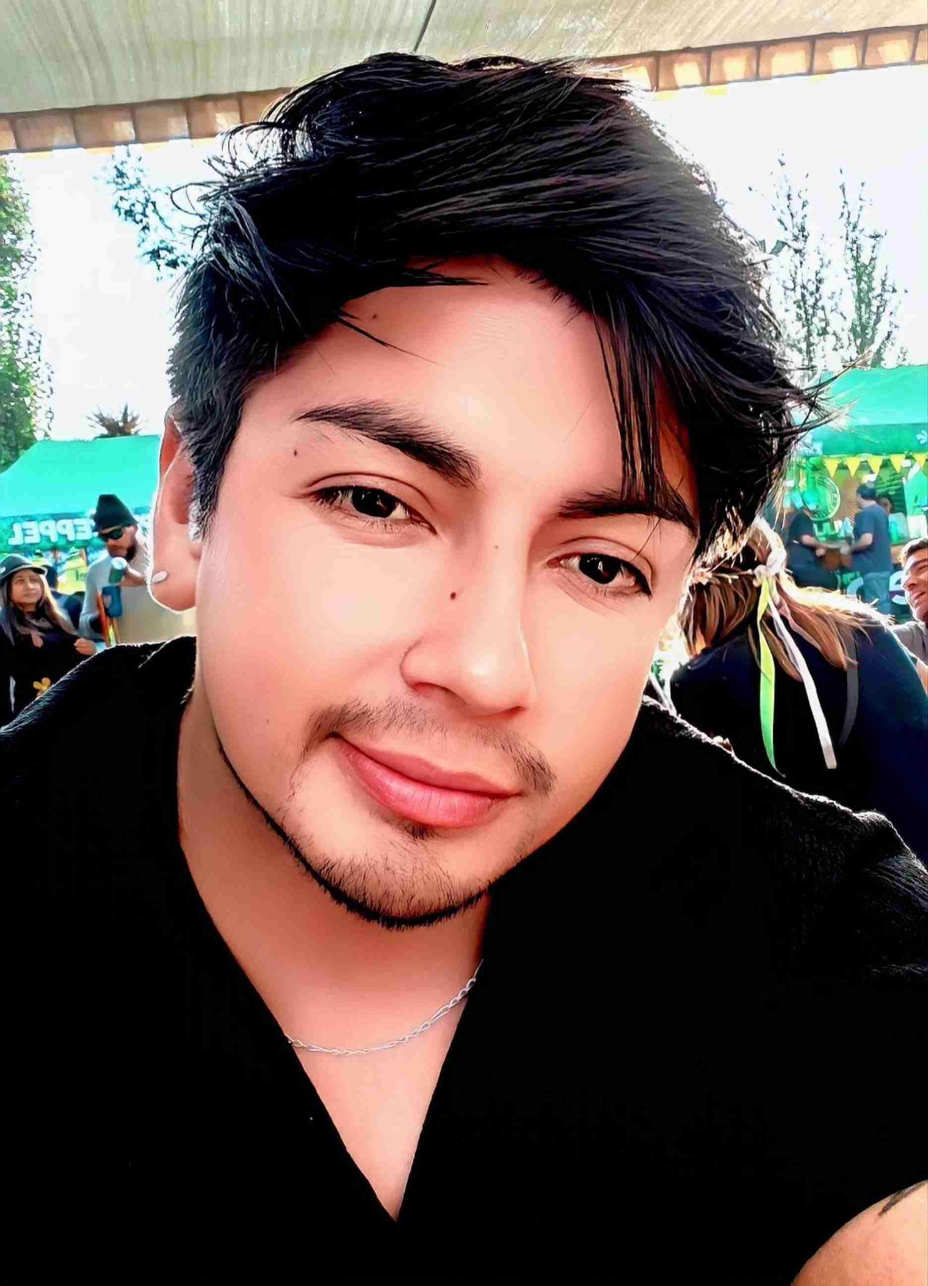 Camilo V.