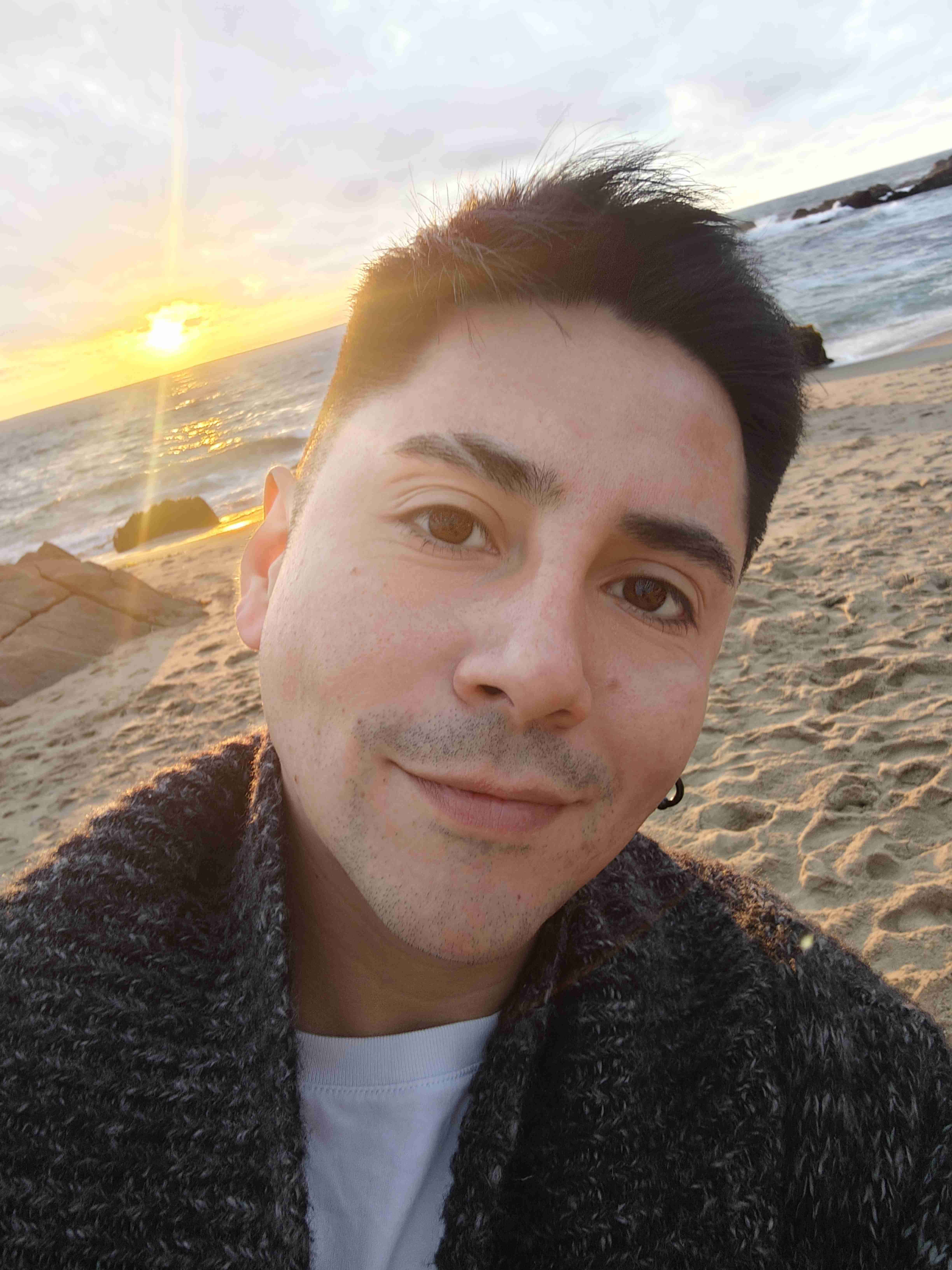 Luis D.