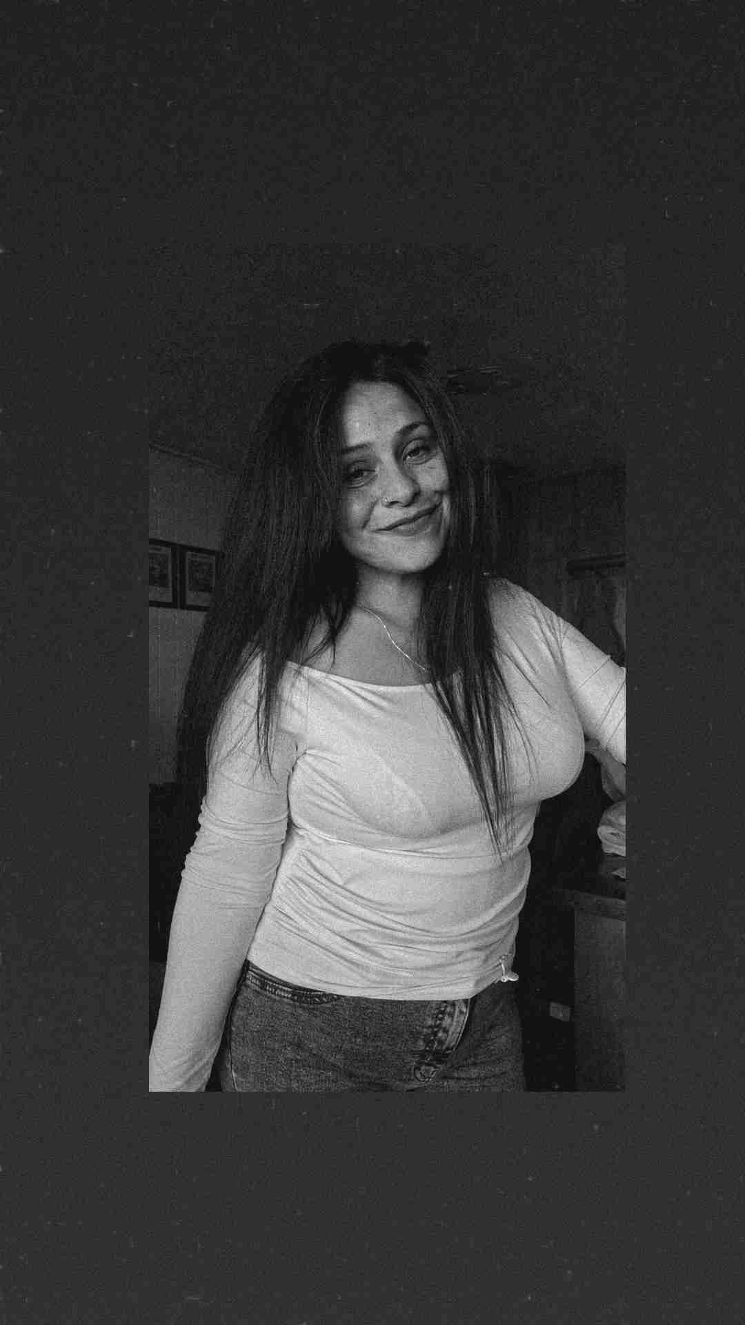 Cristina R.
