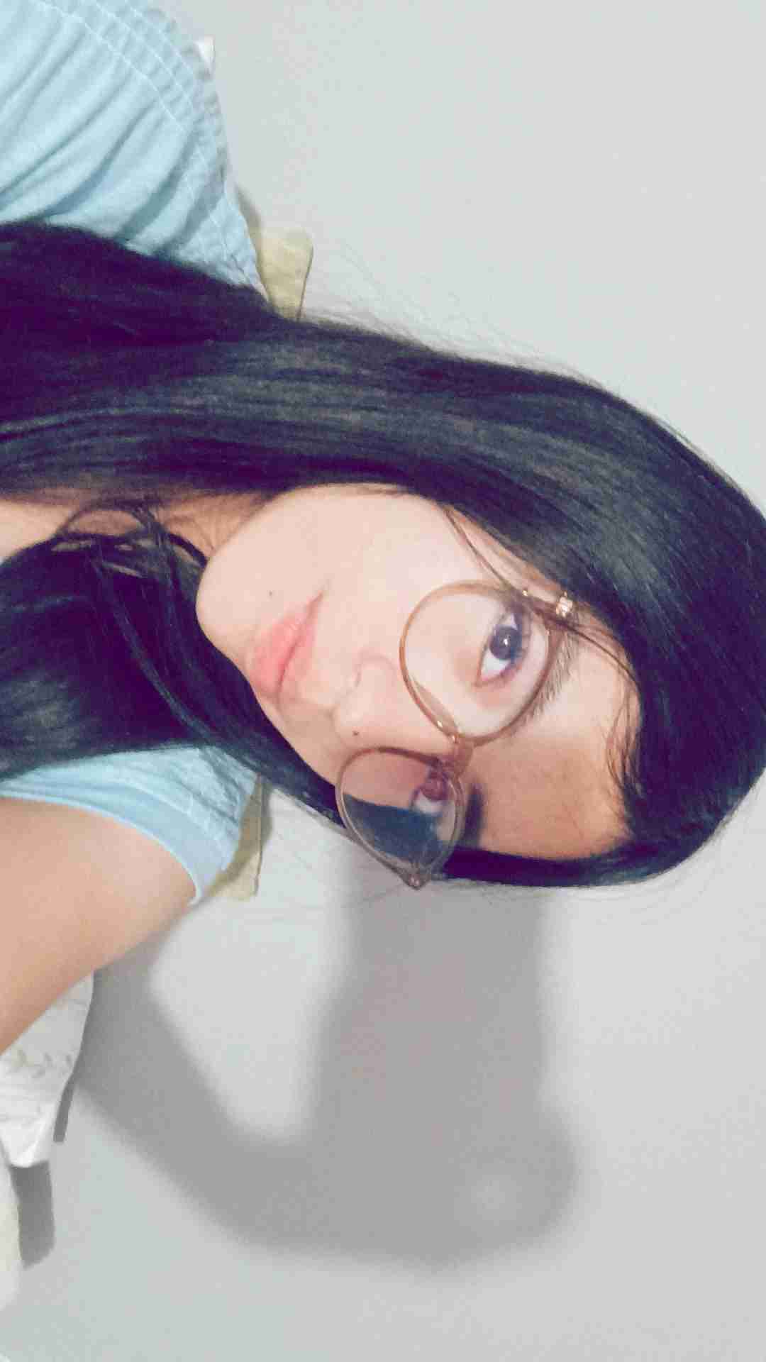 Anahis C.