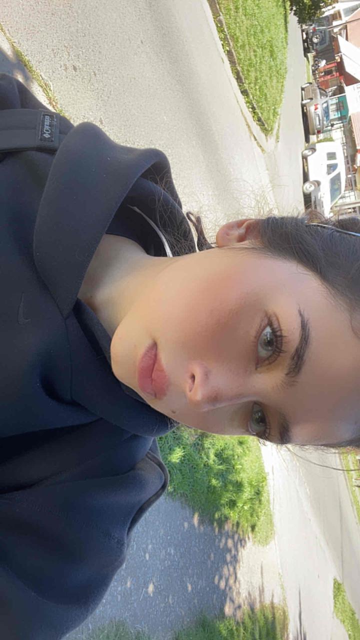 Constanza G.