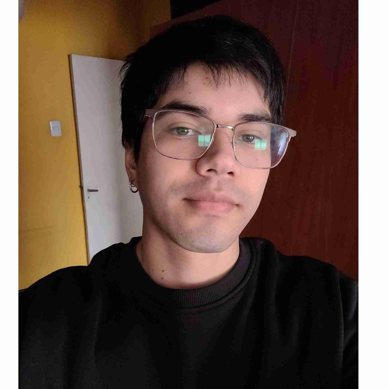 Matias R.