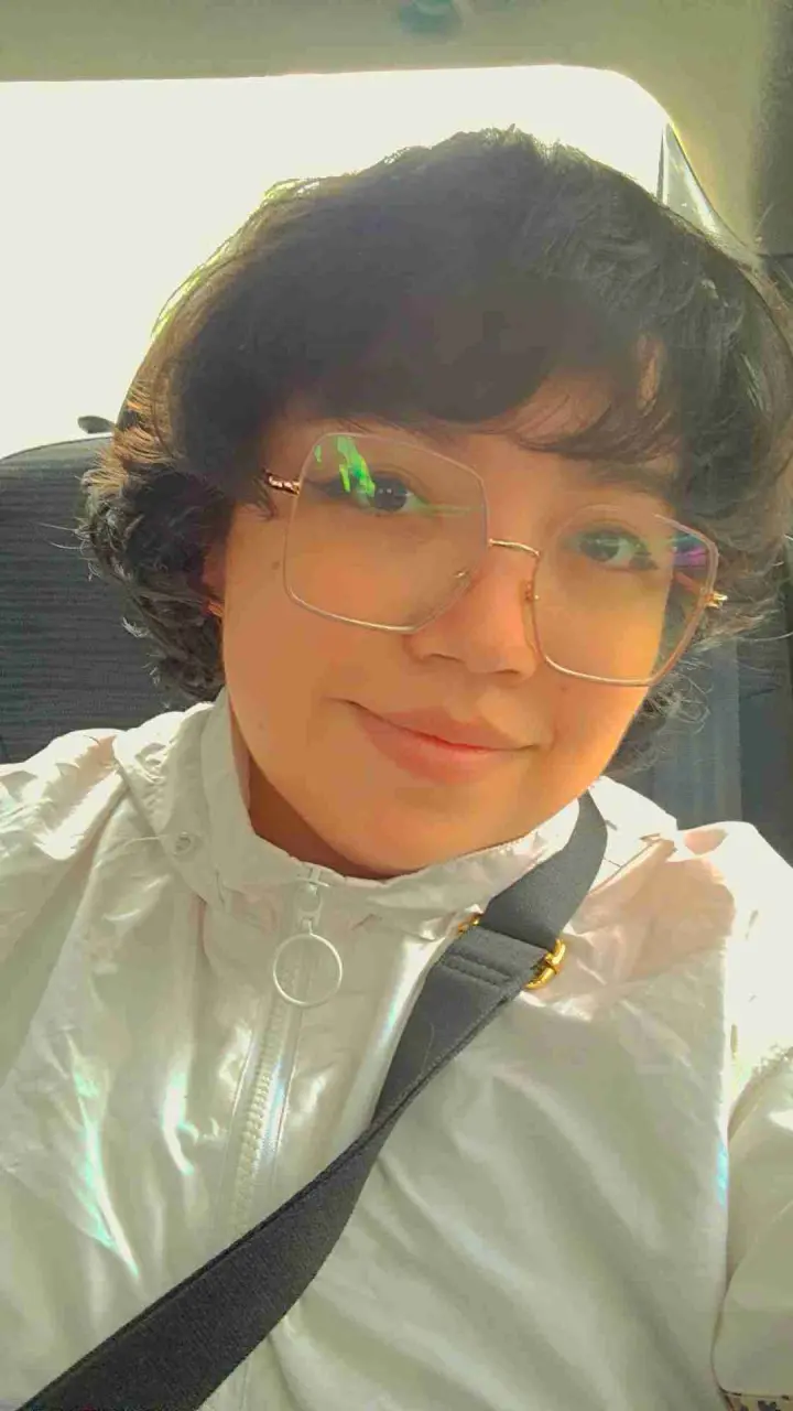Hanyeli S.