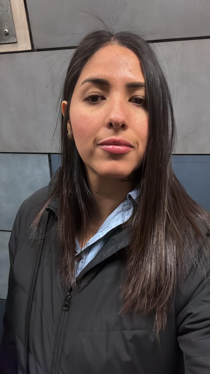 Fernanda L.