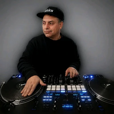 Esteban F.