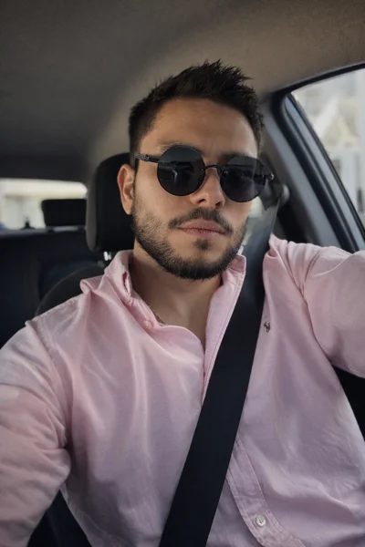 Jorge R.