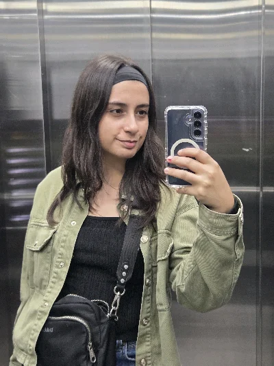 Maria T.