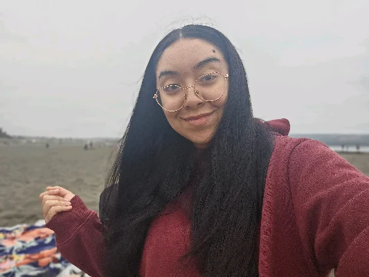 Constanza F.
