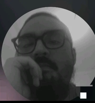 Andrés E.