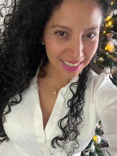 Yandira G.