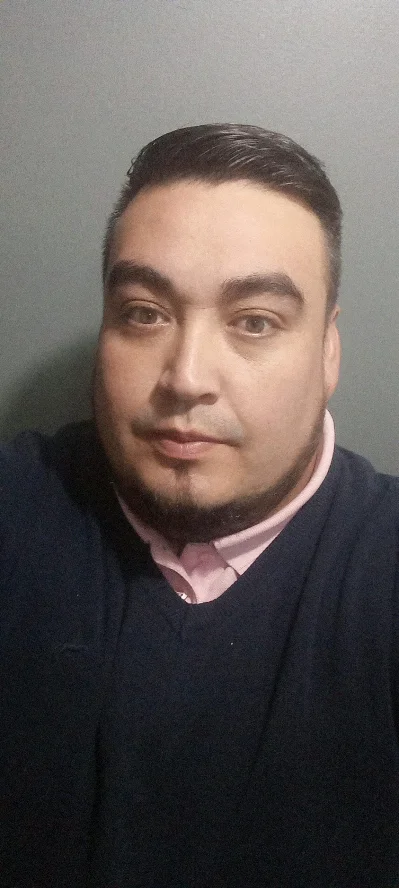 Hugo R.