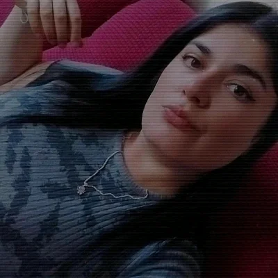 Fernanda R.