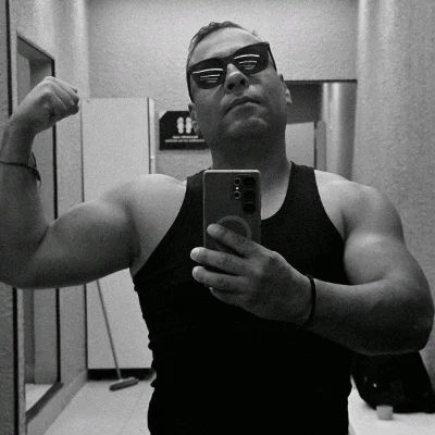 Rodolfo V.