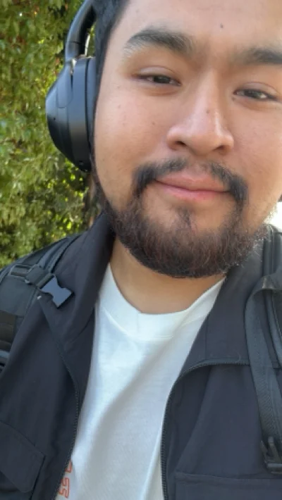 Luis H.