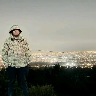 Mauricio N.