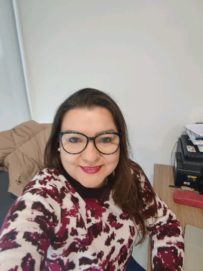 Sandra C.