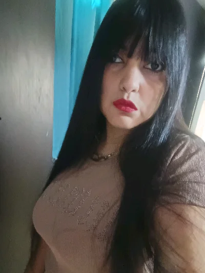 Romi E.
