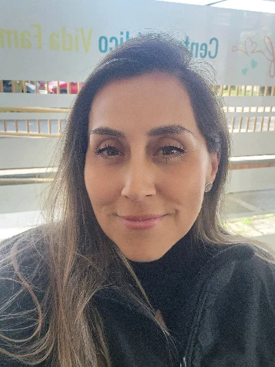 Gabriela C.