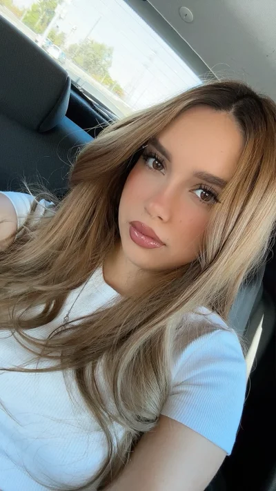 Constanza N.