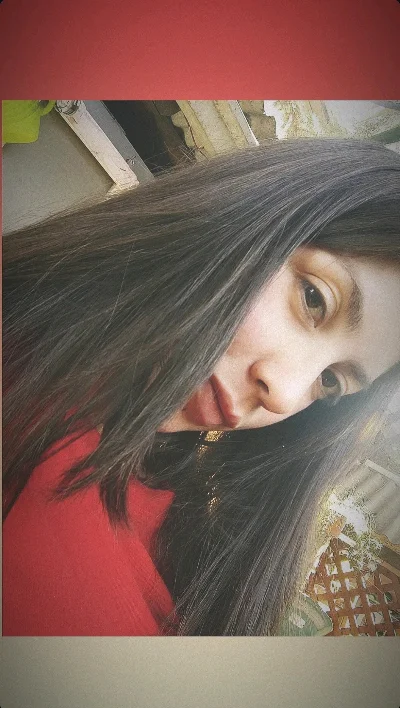 Fernanda T.