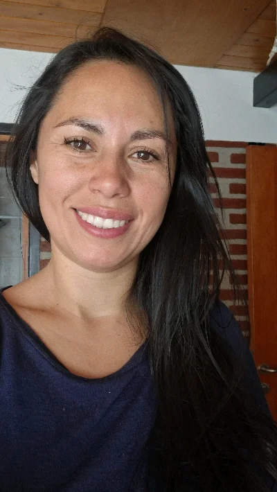 Daniela E.