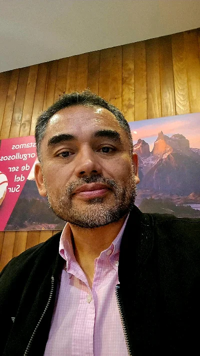Martin R.