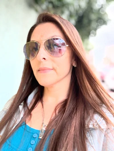Carolina A.
