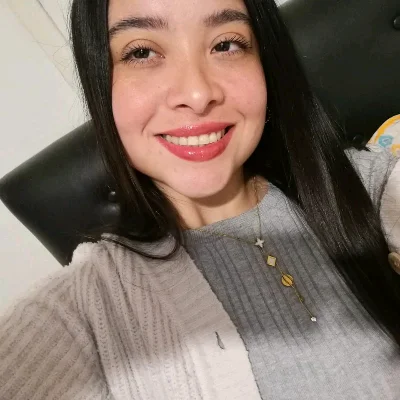Andrea F.
