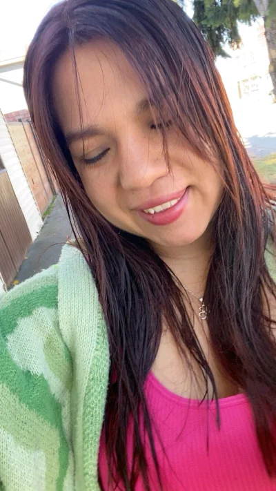 Ailyn R.