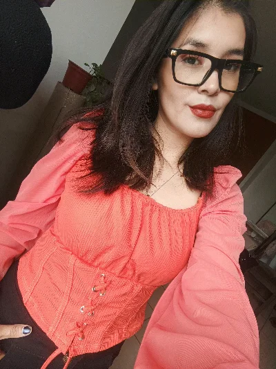 Dayana M.