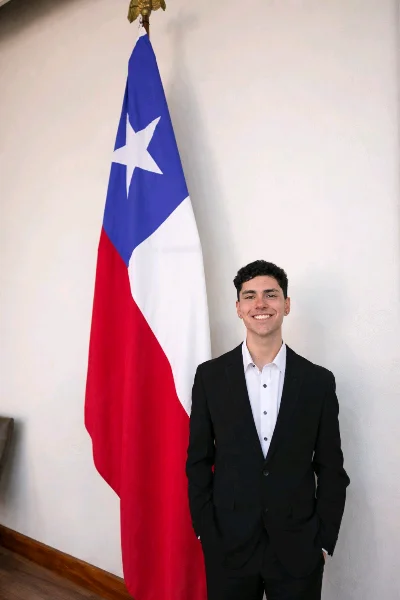 Vicente A.