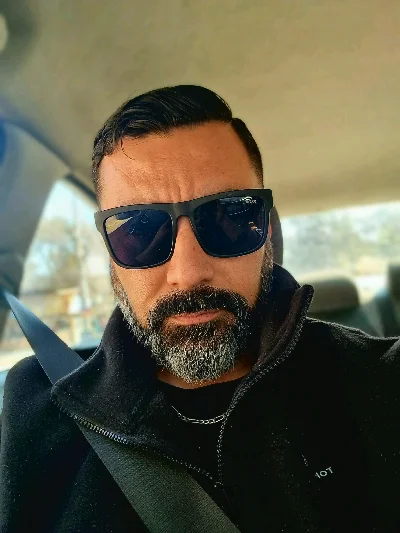 Nicolás G.