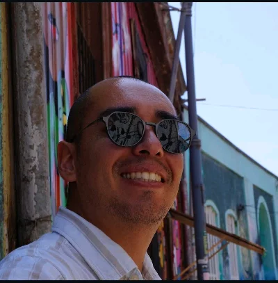 Carlos G.